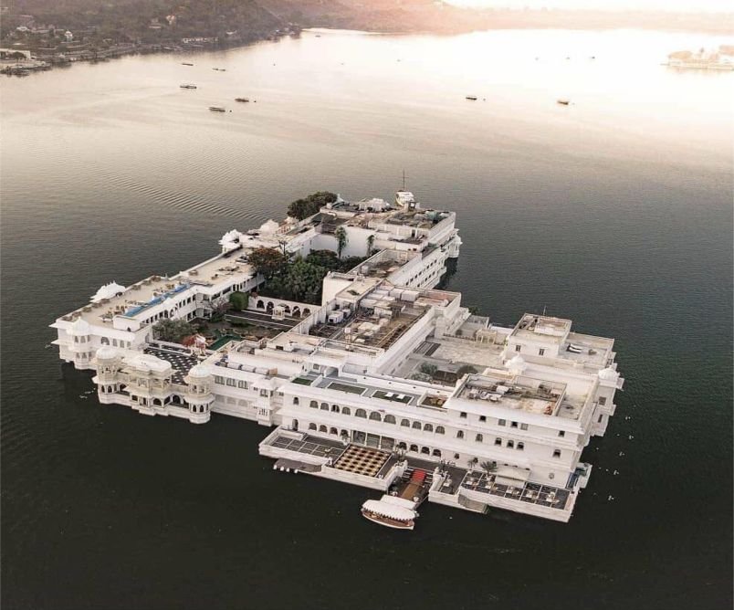 taj lake palace udaipur wedding